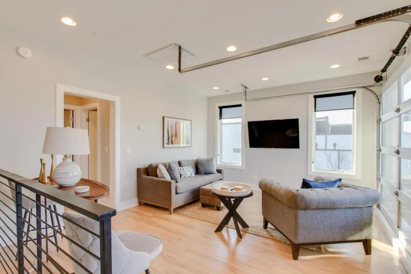 Panoramic View 8 Comfy Beds Multilevel Townhome Nashville